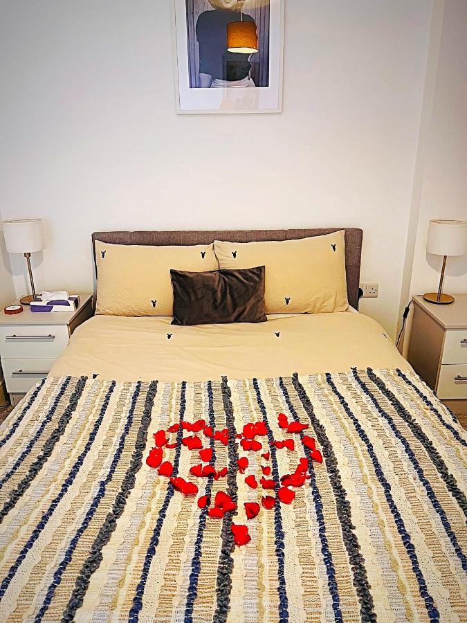 Cotton Apartment Chinatown Central Stay 伯明翰 外观 照片